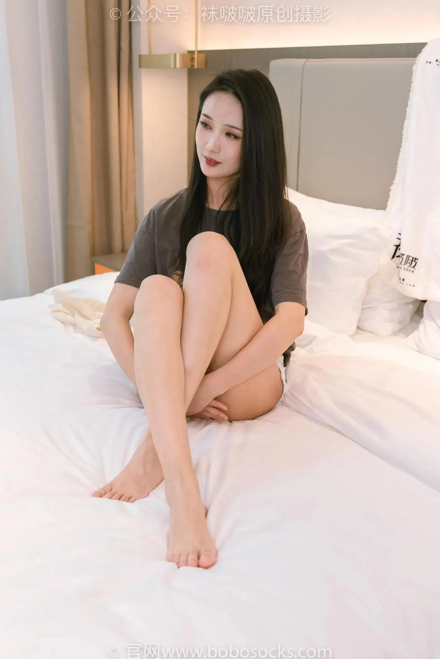 [BoBoSocks袜啵啵]NO.176 小安-运动鞋、白棉袜、裸足 [138P]插图3